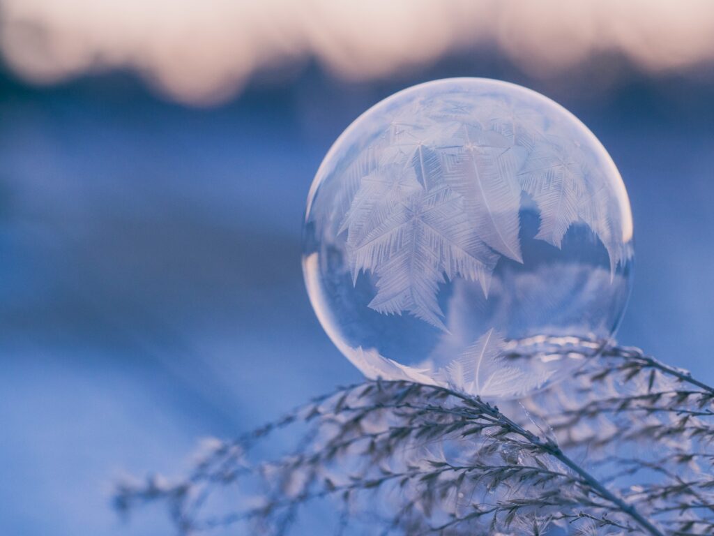 vinterbonat attefallshus - bild på en riktigt kylig vinter